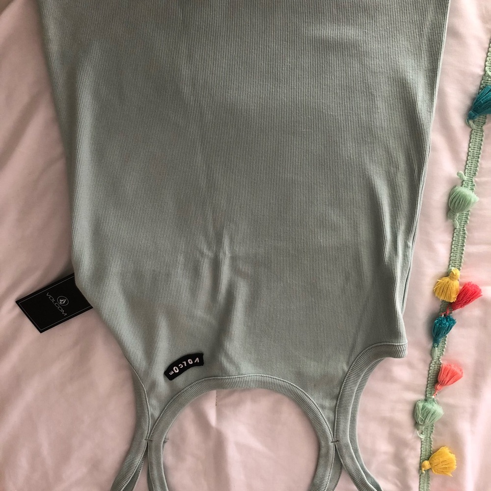 Volcom Bundle - Picture 3 of 6